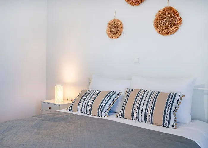 Calm House شقة Platánion